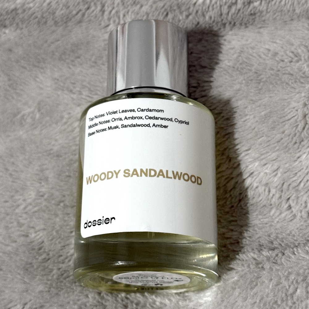 Dossier | Woody Sandalwood